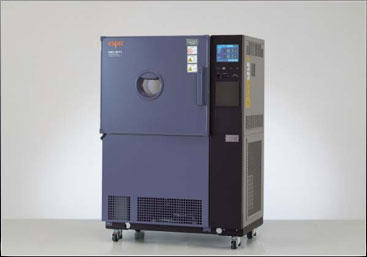 Ultra-low-temperature compact test chambers