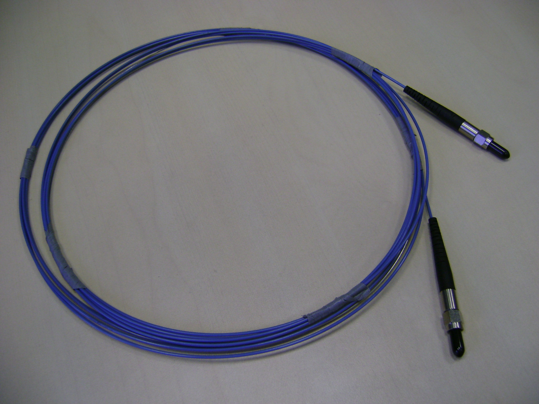 Волоконно-оптический кабель QF600-STMM-2