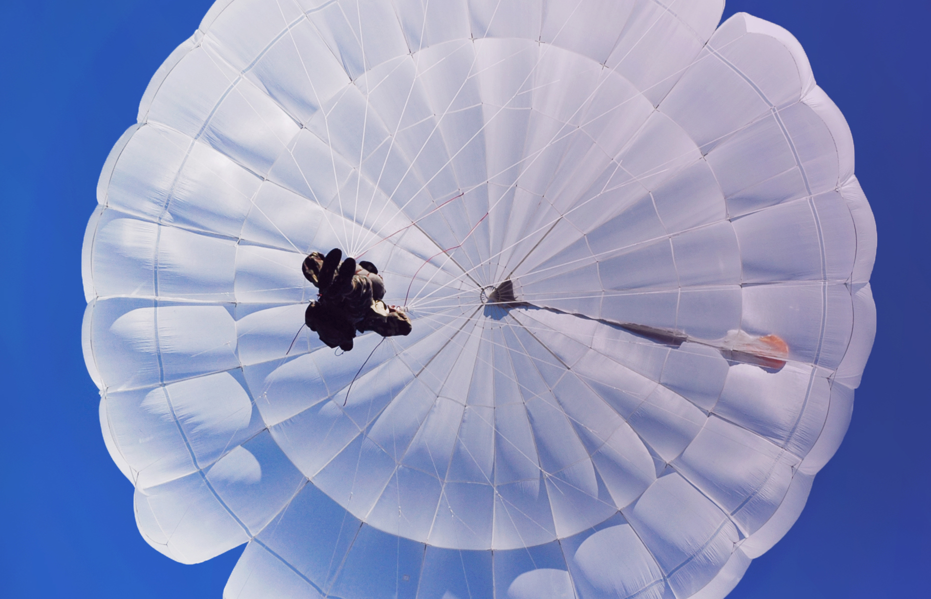 Parachute landing system D-10