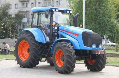 The universal wheeled tractor of class 2 with diesel engine TK-2-160