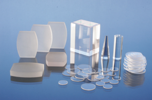 Сапфировое стекло