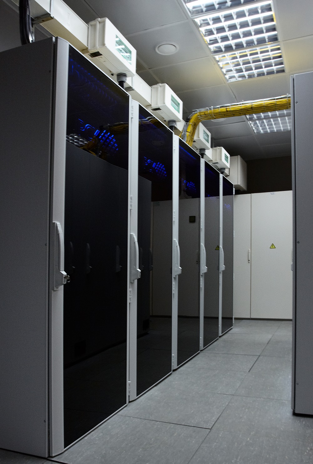 RSC Data Center (from 2 high dense cabinets up to hundreds of pflops)