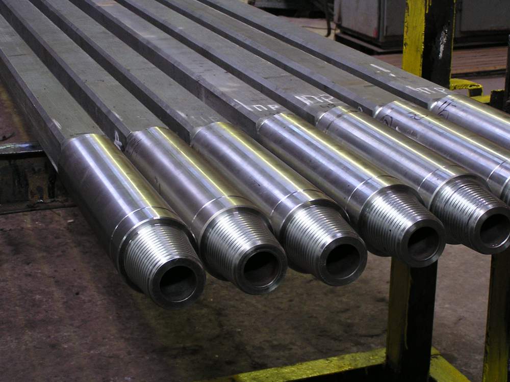 Heavy wall drill pipe (HWDP)