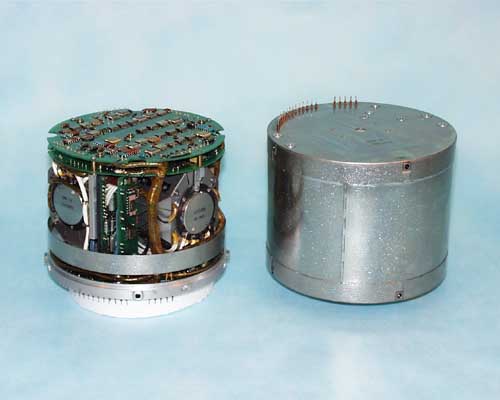 Three-axis laser gyroscope MT-401ME
