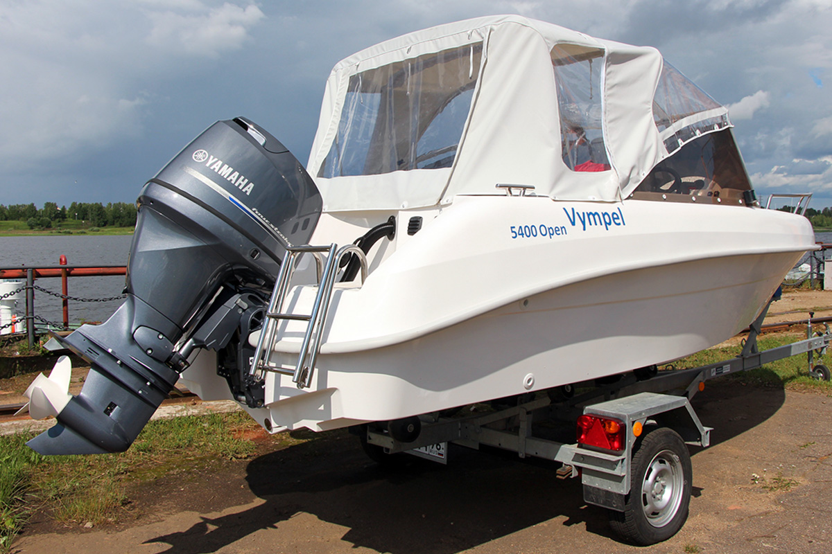 Pleasure boat Vympel 5400 Open
