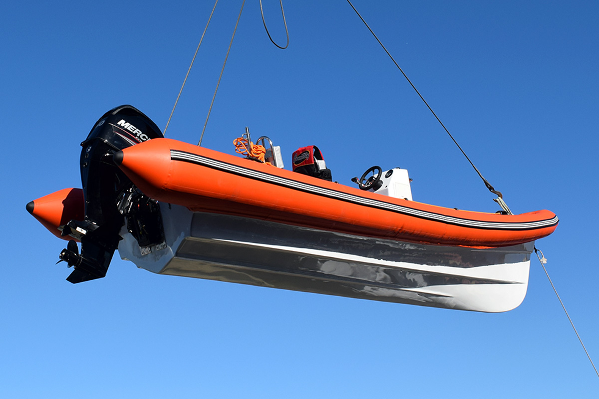 Vympel 6000 composite boat