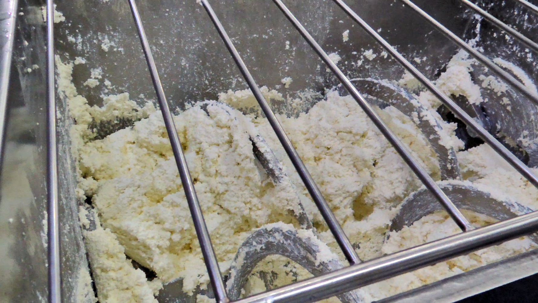 Фаршемешалка для фарша, творожных масс, салатов ДВАК М-335