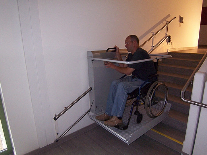 Ganser GTL20 lifting platform