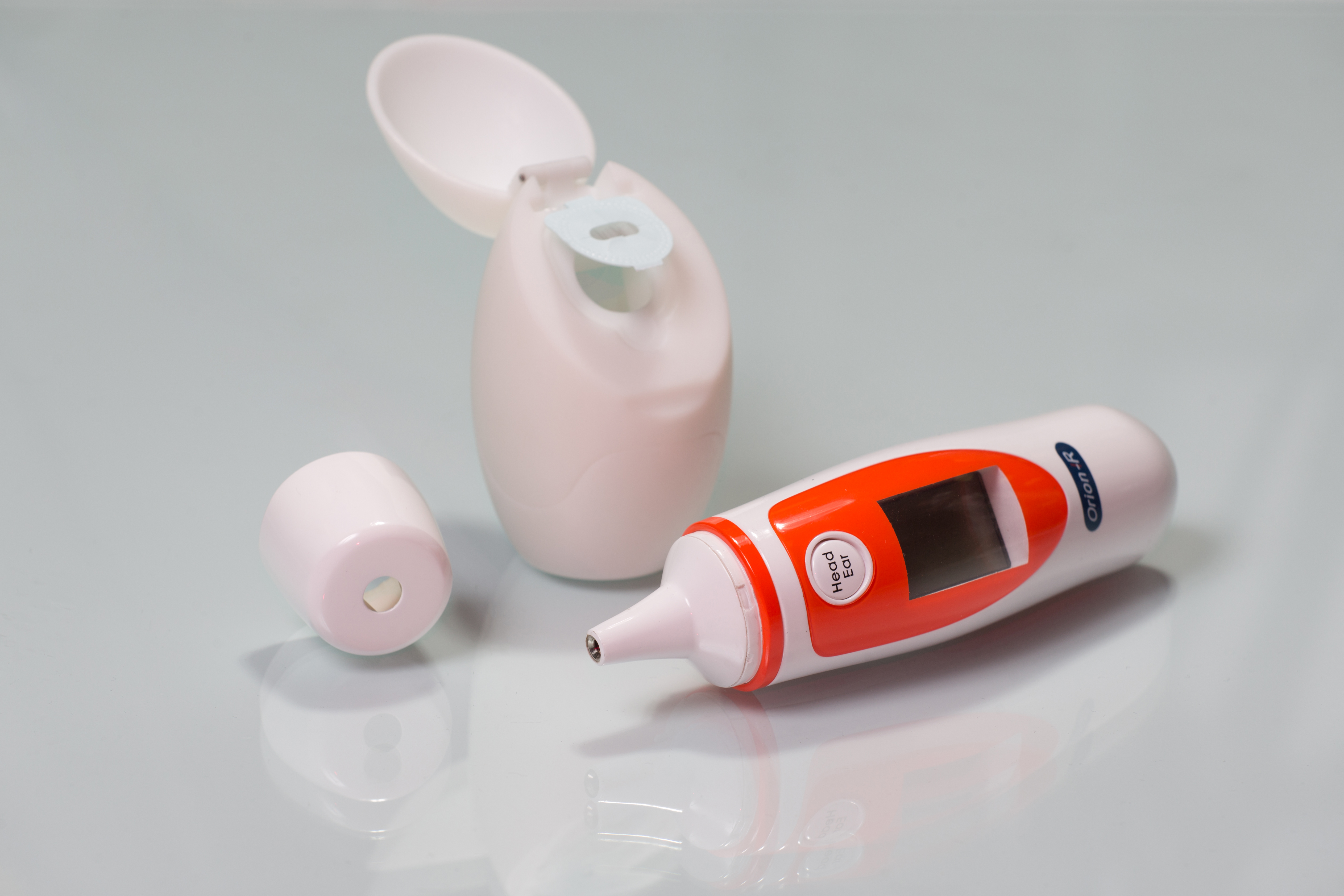 Digital Infrared Thermometer with Bluetooth Module