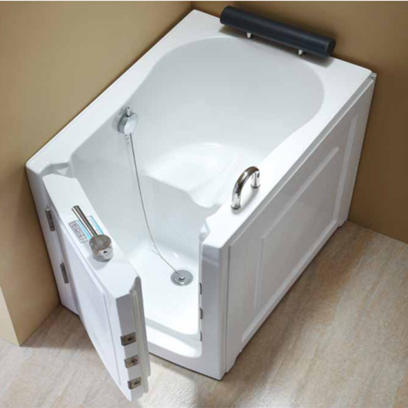 Bathtub for people with disabilities 