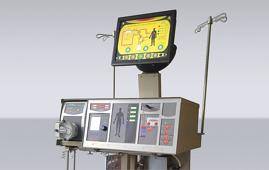 Hyperthermic chemoperfusion instrument