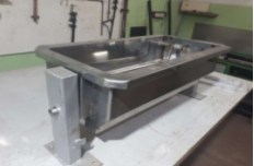 Group water trough with heating, made of stainless steel	