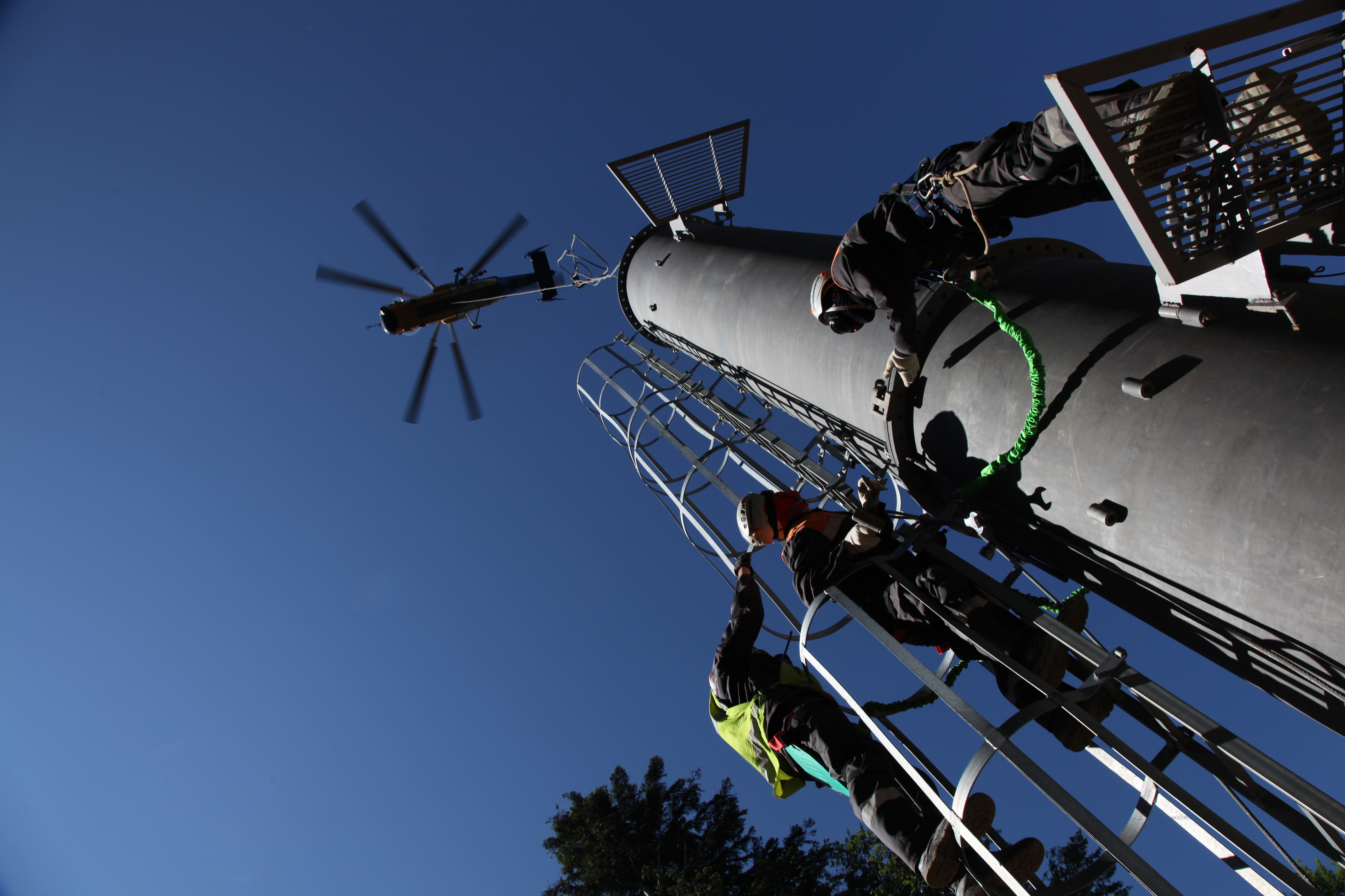 Helikopter serbaguna Ka-32A11BC