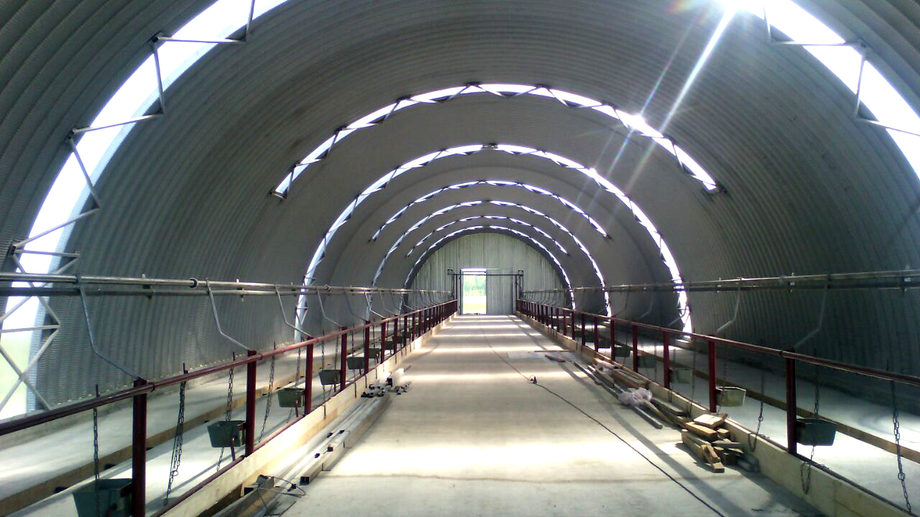 Construction of frameless cowsheds, poultry houses, farms