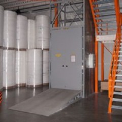 Cargo lift for warehouse CMInd-K2