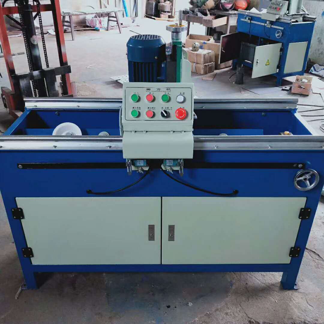 Grinding machine automatic AZS-700