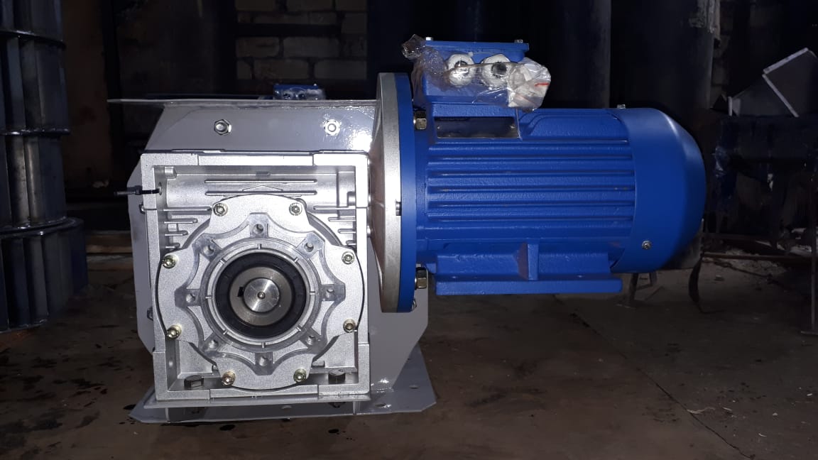 Sluice feeder ШП-150