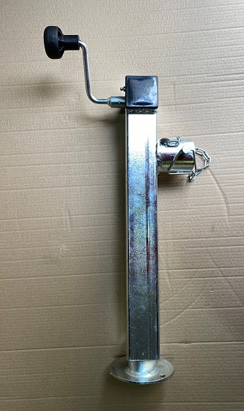 Jack for seeder and cultivator 00310012ATL